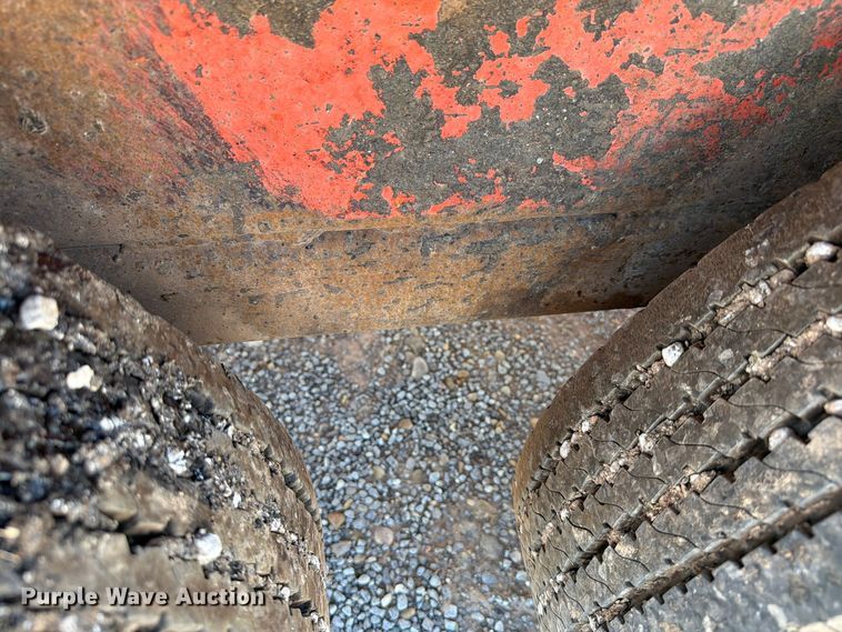 image for item EW7587 2008 Duraco 125DJT pothole patcher