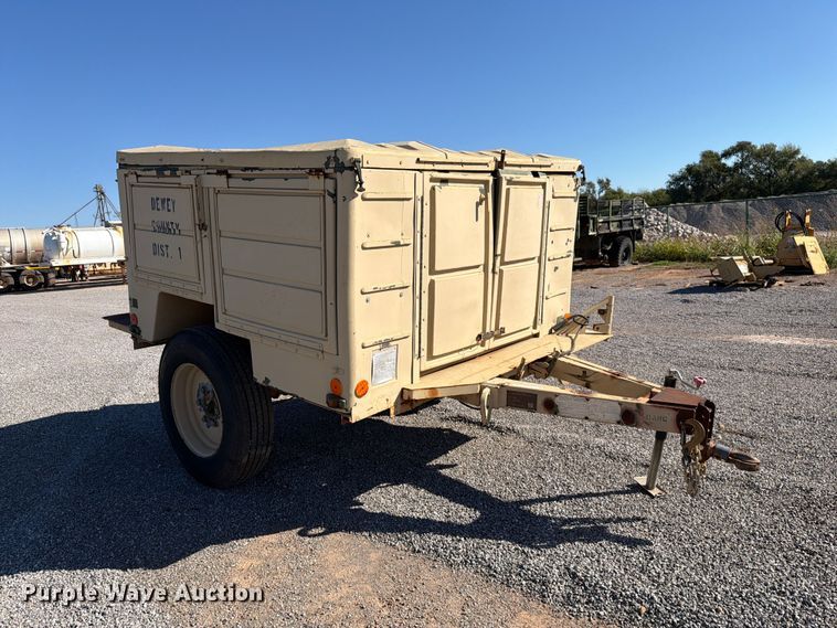 image for item EW7592 Utility trailer