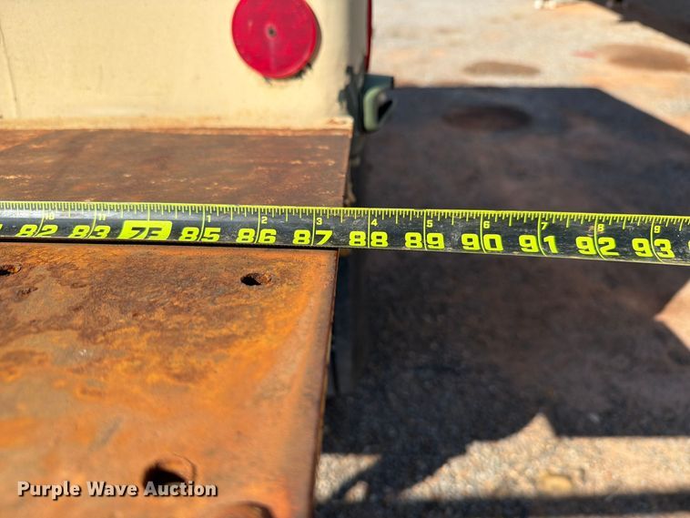 image for item EW7592 Utility trailer