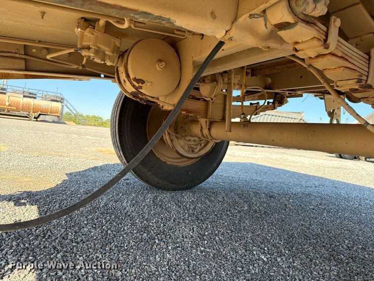 image for item EW7592 Utility trailer