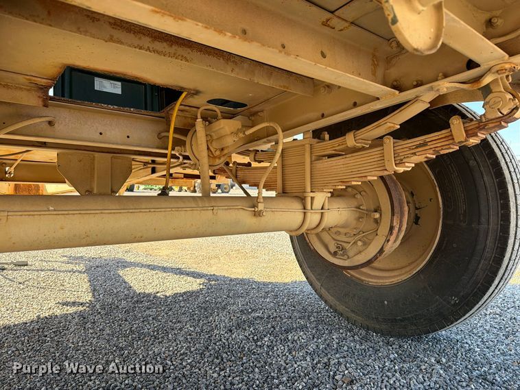 image for item EW7592 Utility trailer