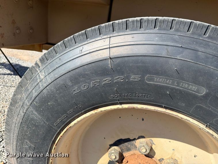 image for item EW7592 Utility trailer