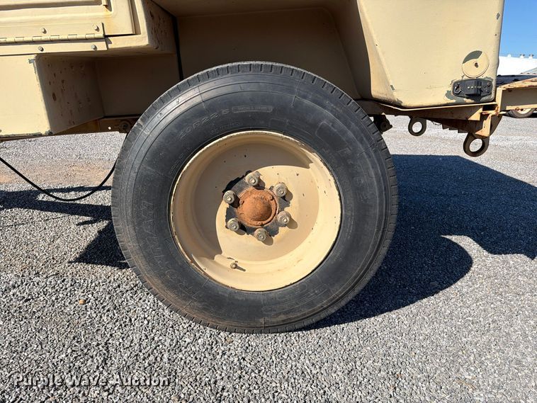 image for item EW7592 Utility trailer