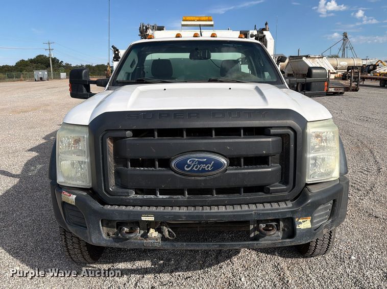image for item EW7593 2015 Ford F550 Super Duty utility / service truck