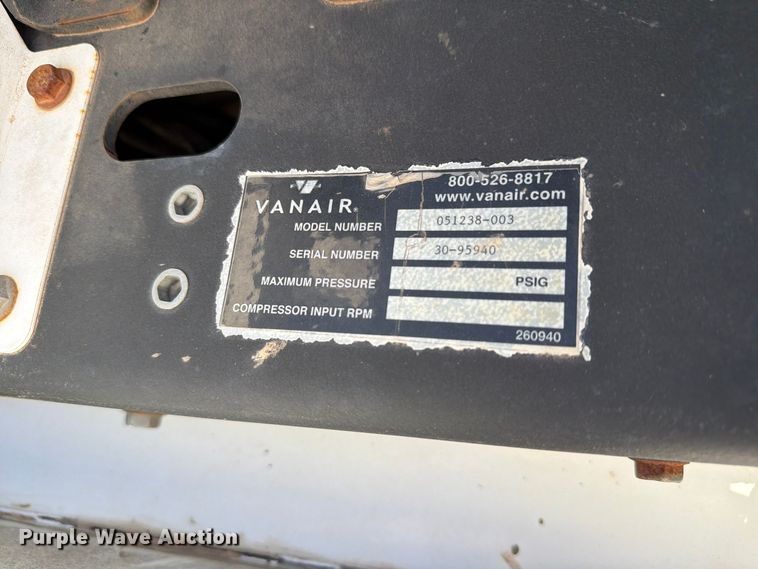 image for item EW7593 2015 Ford F550 Super Duty utility / service truck