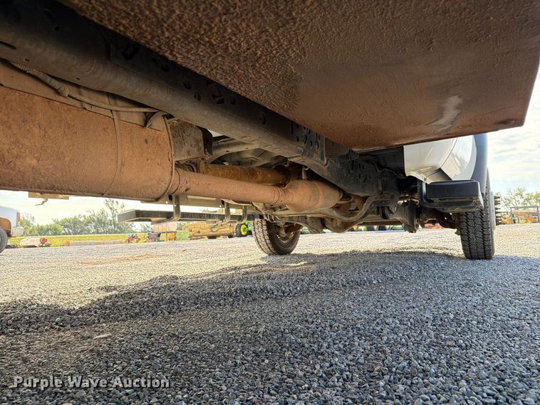 image for item EW7593 2015 Ford F550 Super Duty utility / service truck