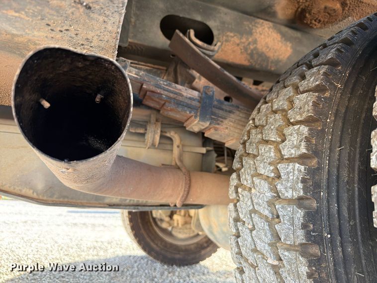 image for item EW7593 2015 Ford F550 Super Duty utility / service truck