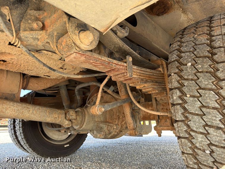 image for item EW7593 2015 Ford F550 Super Duty utility / service truck