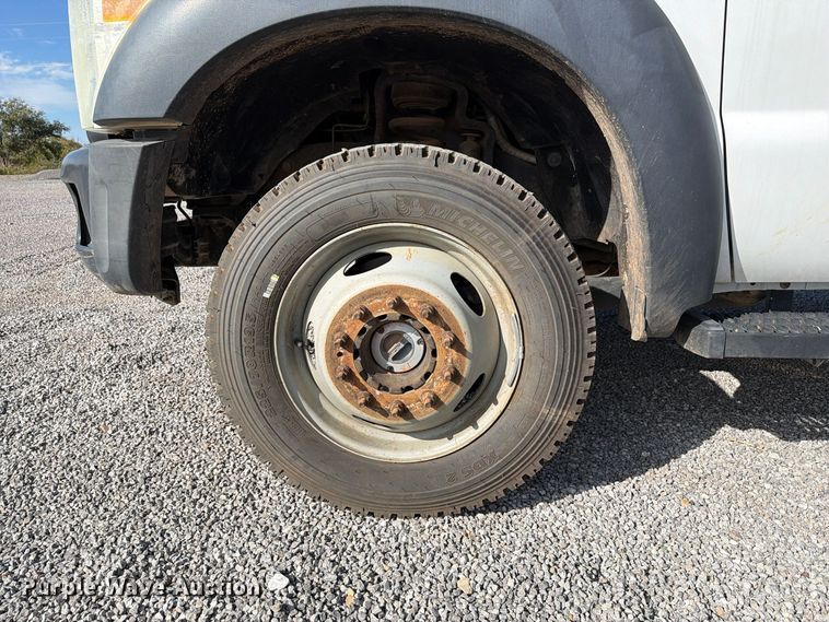 image for item EW7593 2015 Ford F550 Super Duty utility / service truck