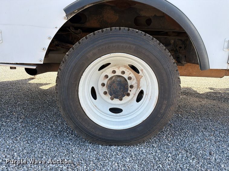 image for item EW7593 2015 Ford F550 Super Duty utility / service truck
