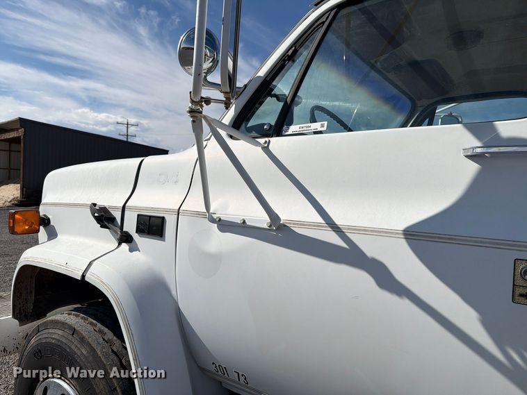 image for item EW7594 1988 Chevrolet C70 flatbed truck