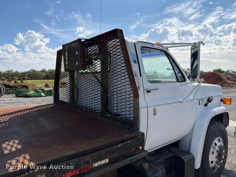 image for item EW7594 1988 Chevrolet C70 flatbed truck