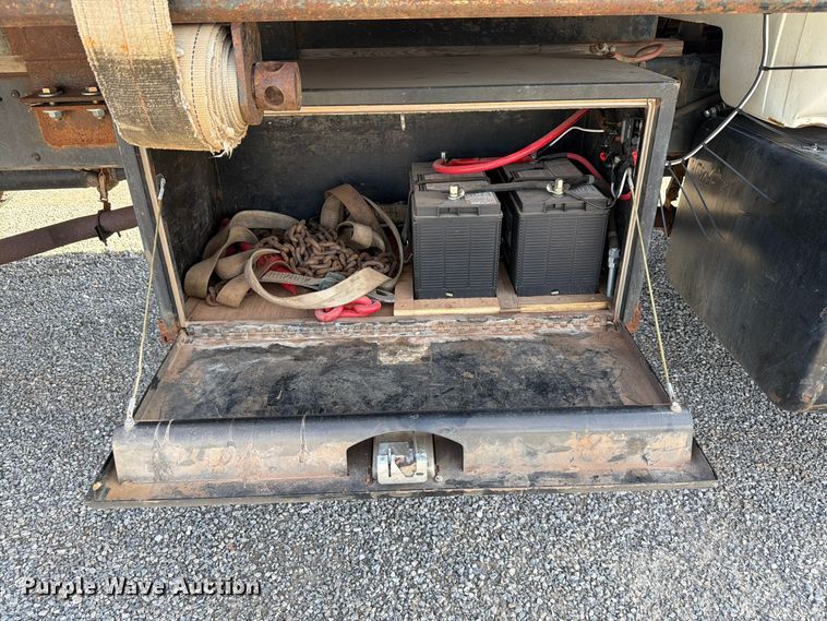 image for item EW7594 1988 Chevrolet C70 flatbed truck