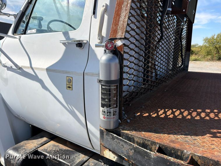 image for item EW7594 1988 Chevrolet C70 flatbed truck