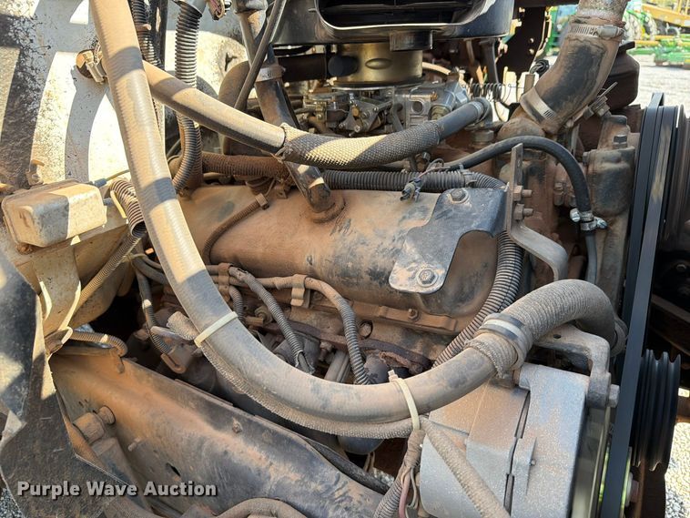 image for item EW7594 1988 Chevrolet C70 flatbed truck