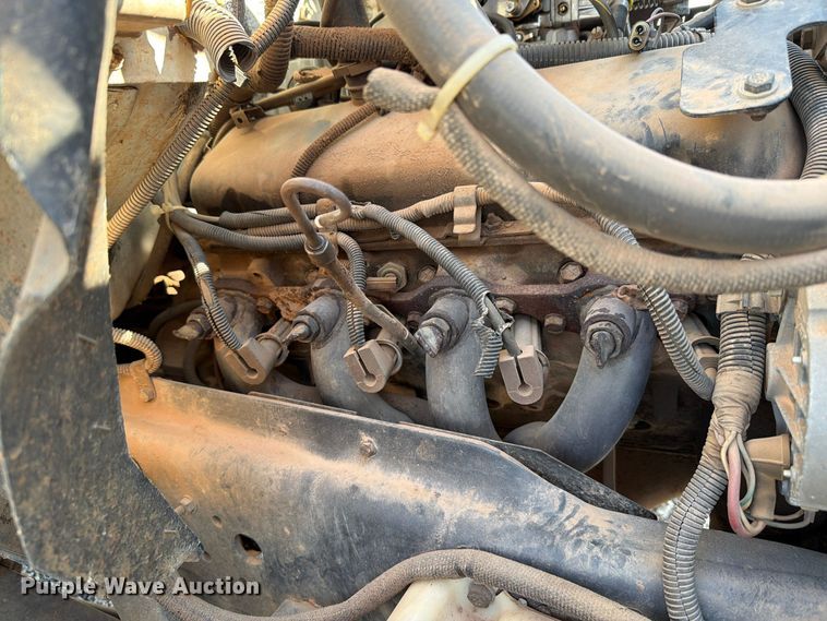 image for item EW7594 1988 Chevrolet C70 flatbed truck