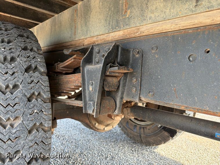 image for item EW7594 1988 Chevrolet C70 flatbed truck