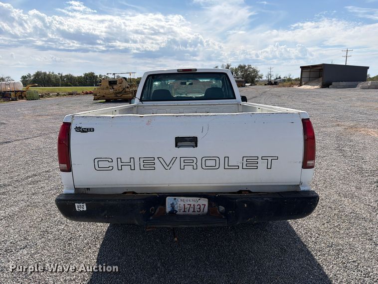 image for item EW7596 1998 Chevrolet C2500 pickup truck