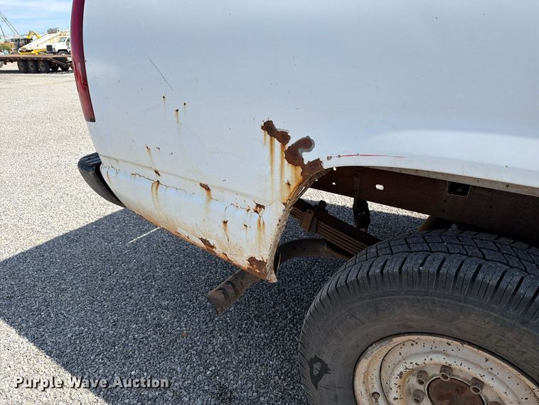 image for item EW7596 1998 Chevrolet C2500 pickup truck