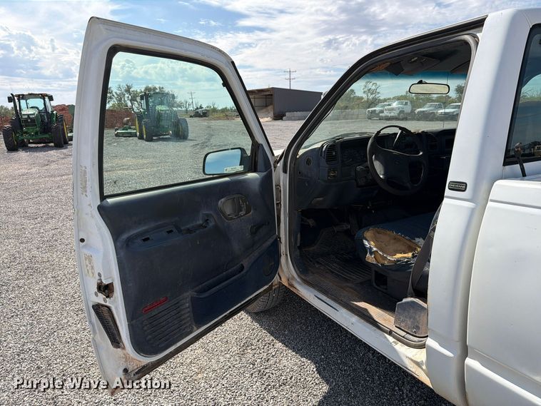 image for item EW7596 1998 Chevrolet C2500 pickup truck