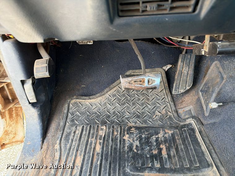 image for item EW7596 1998 Chevrolet C2500 pickup truck