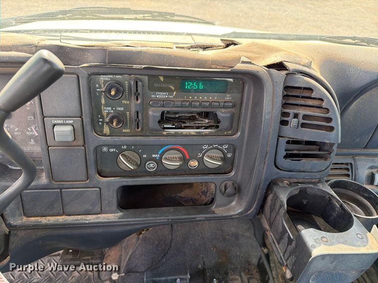 image for item EW7596 1998 Chevrolet C2500 pickup truck