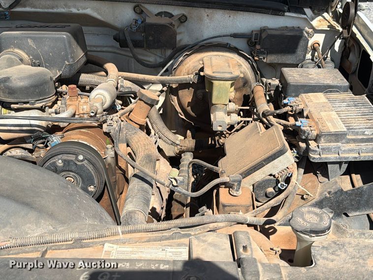 image for item EW7596 1998 Chevrolet C2500 pickup truck