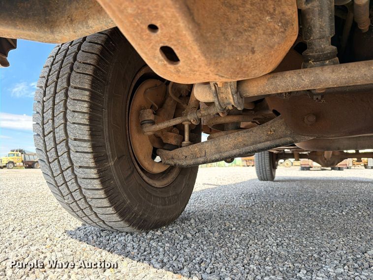image for item EW7596 1998 Chevrolet C2500 pickup truck