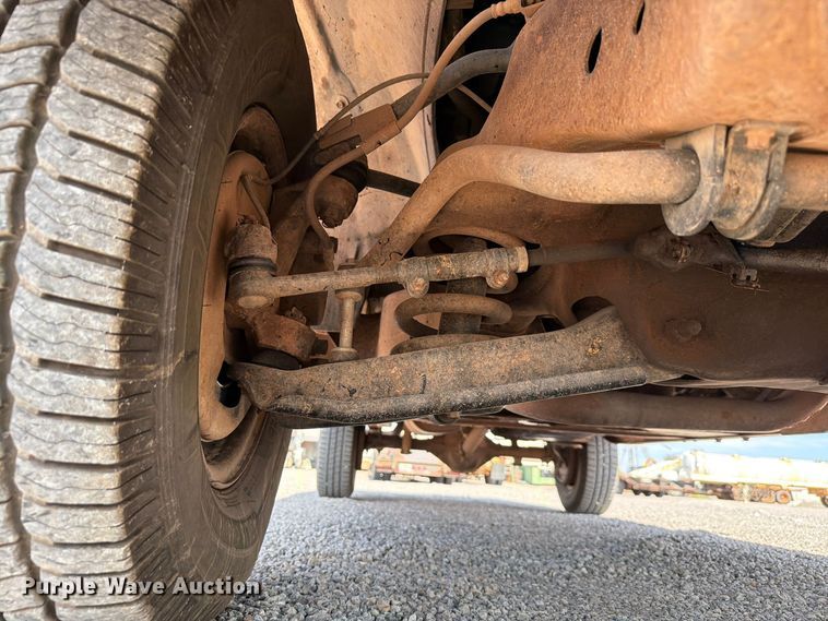 image for item EW7596 1998 Chevrolet C2500 pickup truck