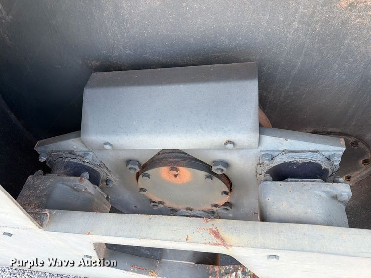 image for item EW7599 RayGo Inc. single drum vibratory roller