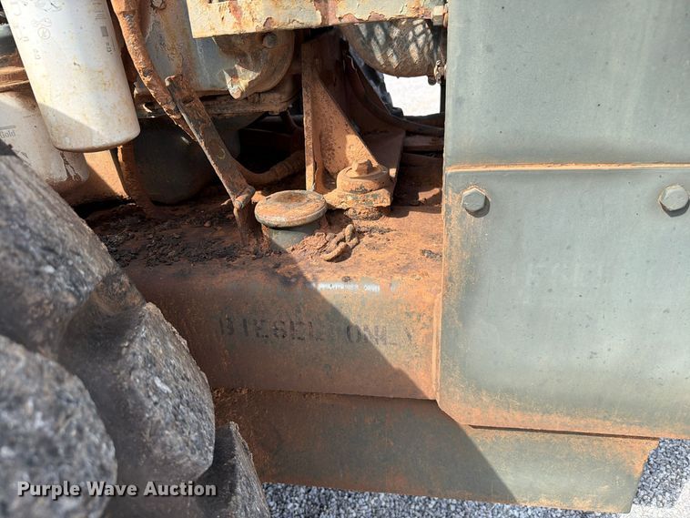 image for item EW7599 RayGo Inc. single drum vibratory roller