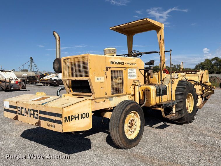 image for item EW7601 1990 Bomag MPH100R soil stabilizer / reclaimer