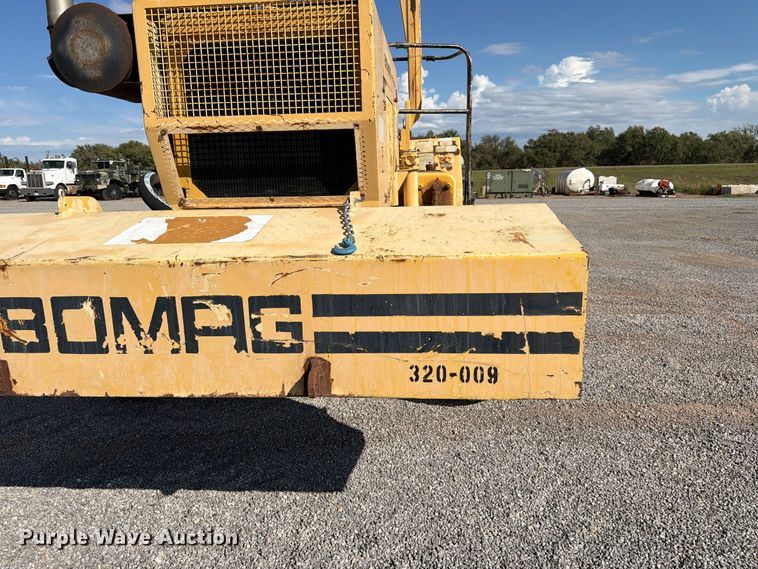 image for item EW7601 1990 Bomag MPH100R soil stabilizer / reclaimer