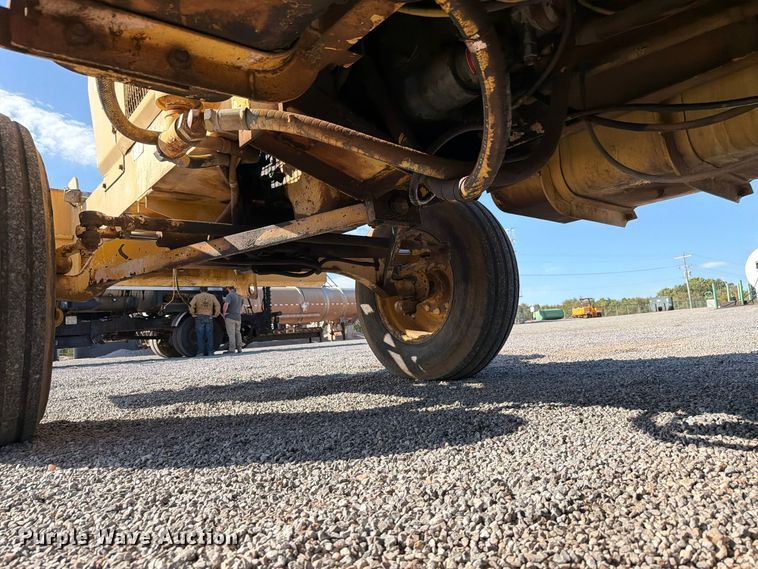 image for item EW7601 1990 Bomag MPH100R soil stabilizer / reclaimer