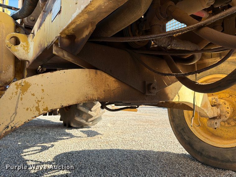 image for item EW7601 1990 Bomag MPH100R soil stabilizer / reclaimer