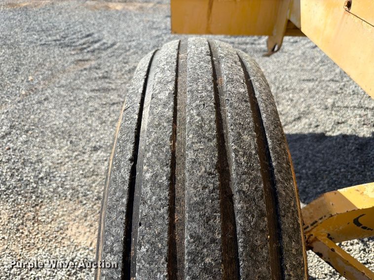 image for item EW7601 1990 Bomag MPH100R soil stabilizer / reclaimer
