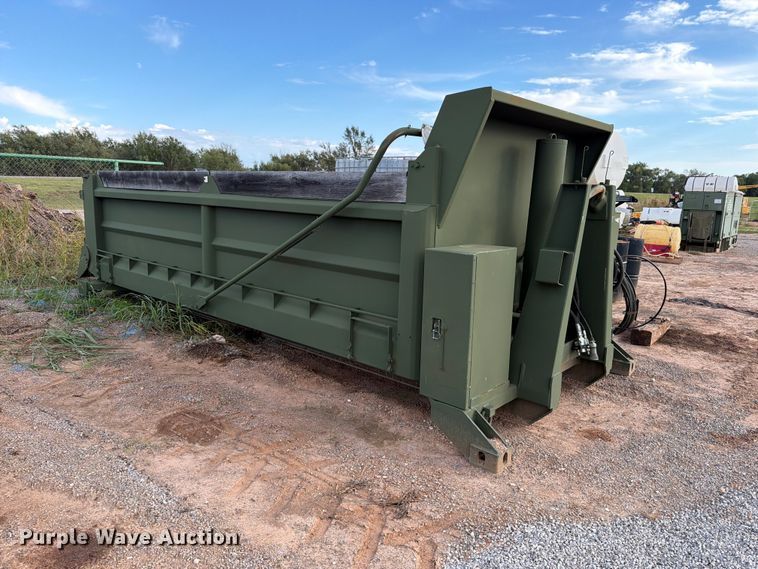 image for item EW7602 2002 Crysteel Mfg. XM6 hook lift dump bed
