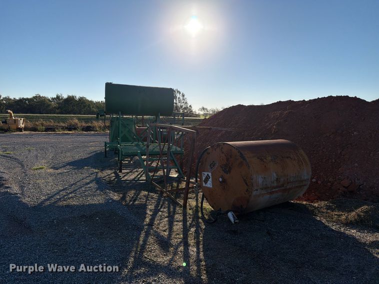 image for item EW7605 (6) tanks