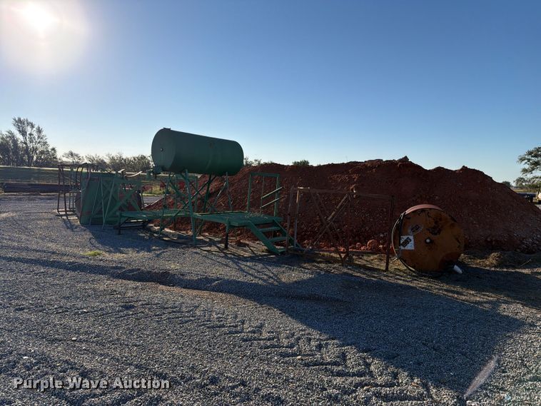 image for item EW7605 (6) tanks