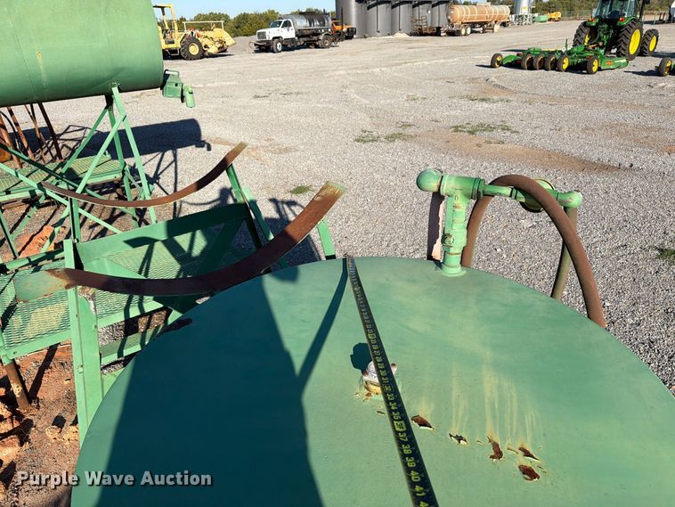 image for item EW7605 (6) tanks
