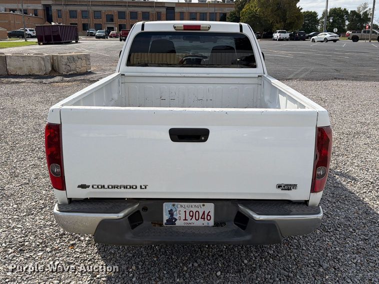 image for item EW7636 2007 Chevrolet Colorado Ext. Cab pickup truck