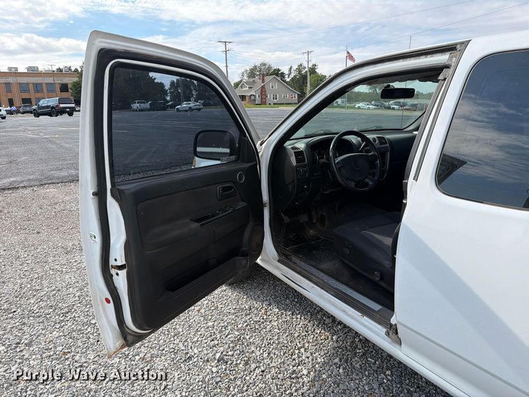 image for item EW7636 2007 Chevrolet Colorado Ext. Cab pickup truck