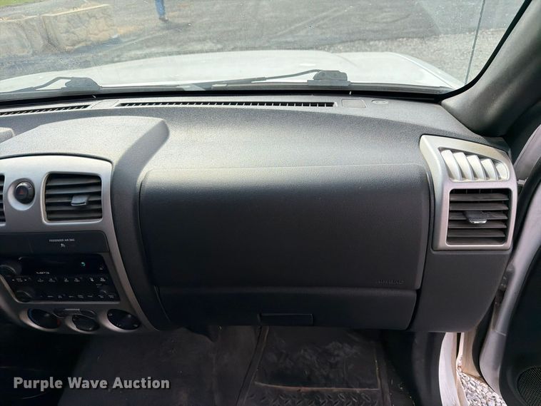 image for item EW7636 2007 Chevrolet Colorado Ext. Cab pickup truck
