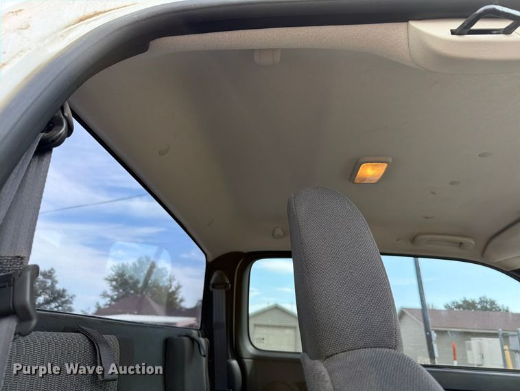 image for item EW7636 2007 Chevrolet Colorado Ext. Cab pickup truck