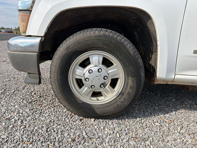 image for item EW7636 2007 Chevrolet Colorado Ext. Cab pickup truck