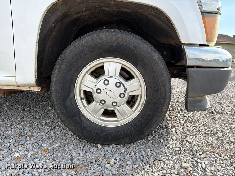 image for item EW7636 2007 Chevrolet Colorado Ext. Cab pickup truck
