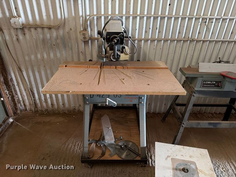 image for item EW7638 Carpentry tools