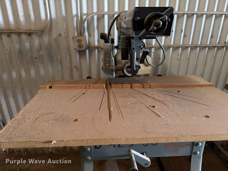 image for item EW7638 Carpentry tools