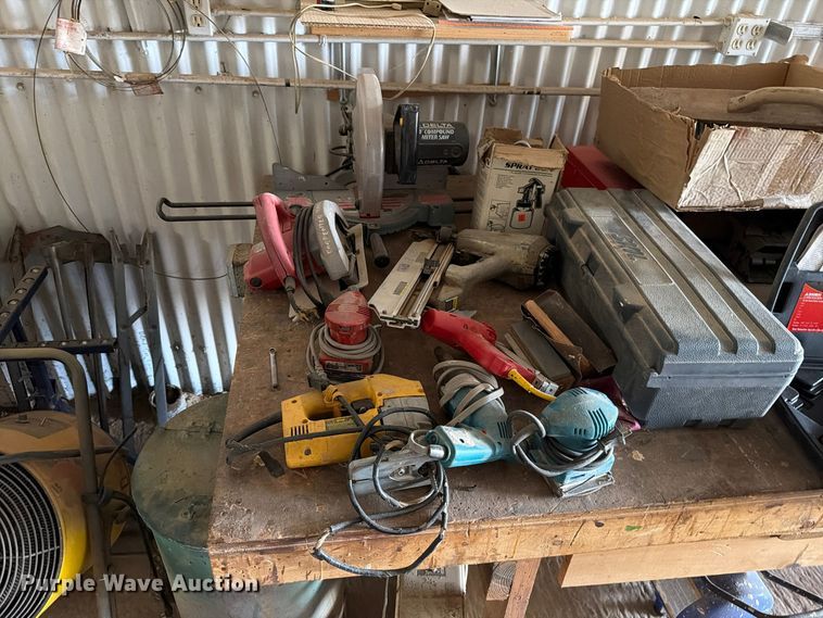 image for item EW7638 Carpentry tools