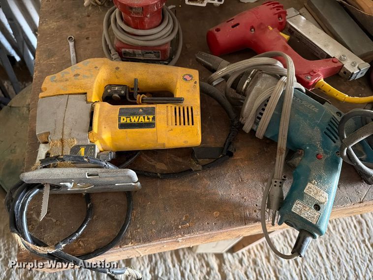 image for item EW7638 Carpentry tools